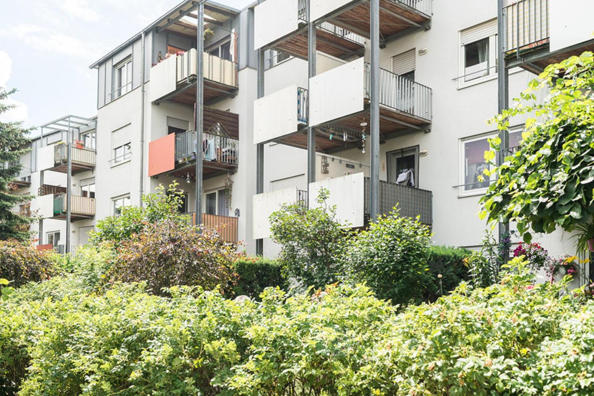 Hartha Apartment Luaran gambar